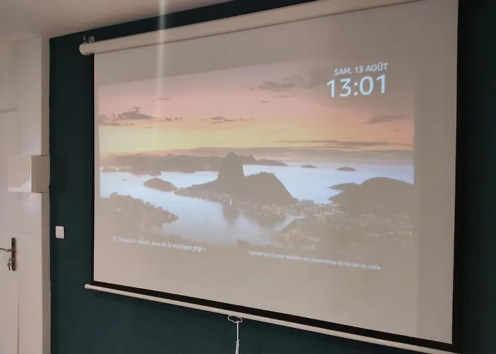 Ng Suitehome - Lille I Roubaix Centre I Coq Francais - Balneo - Netflix - Wifi