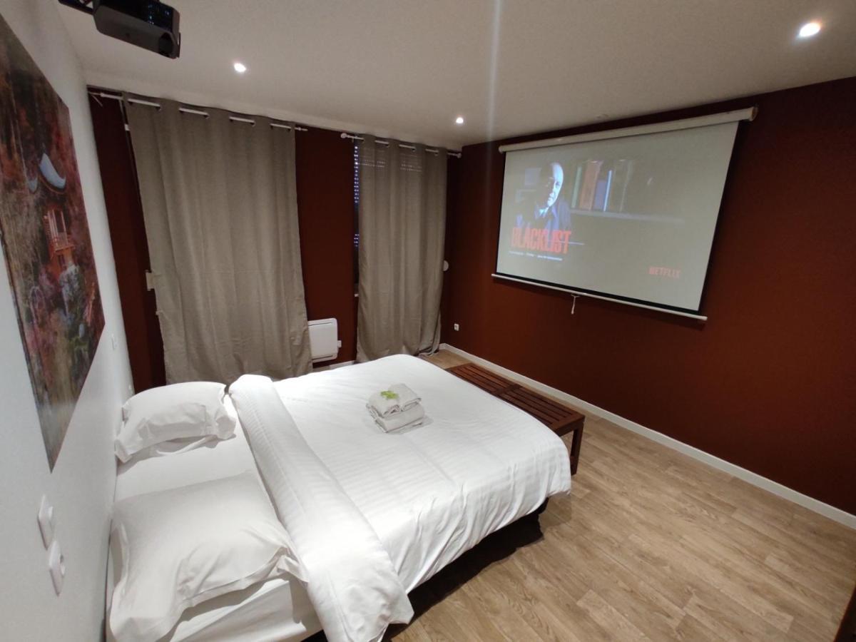 Apartment Ng Suitehome - Lille I Centre I Coq Francais - Balneo - Netflix - Wifi *